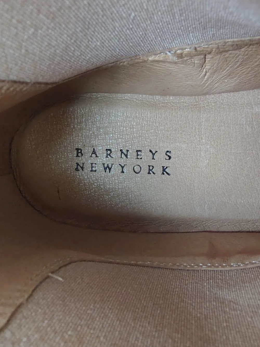Mens BARNEYS NEW YORK Velour Beige Chelsea Boots Size 9M ITALY